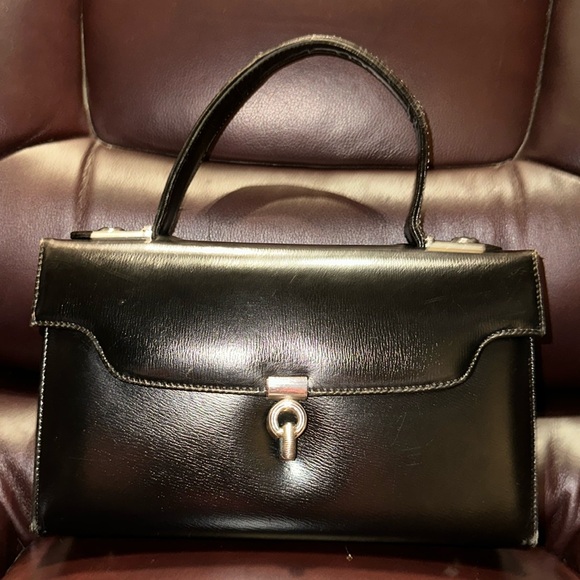 Coret Accessories Handbags - Coret Accessories Little Black Leather Handbag